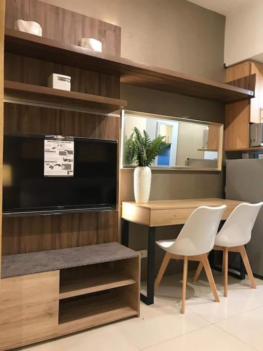Dandelion 1 Bedroom With Balcony *