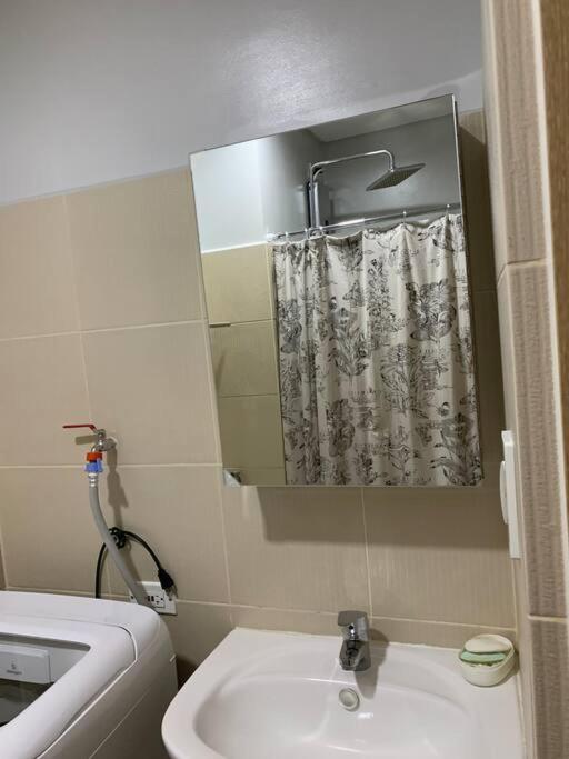 Jasmine 1 Bedroom With Balcony Apartment *