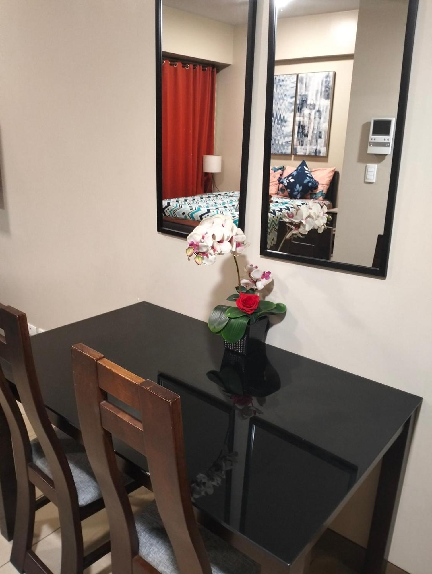 Nadzcondotel - At Two Palm Tree O Apartment Manila