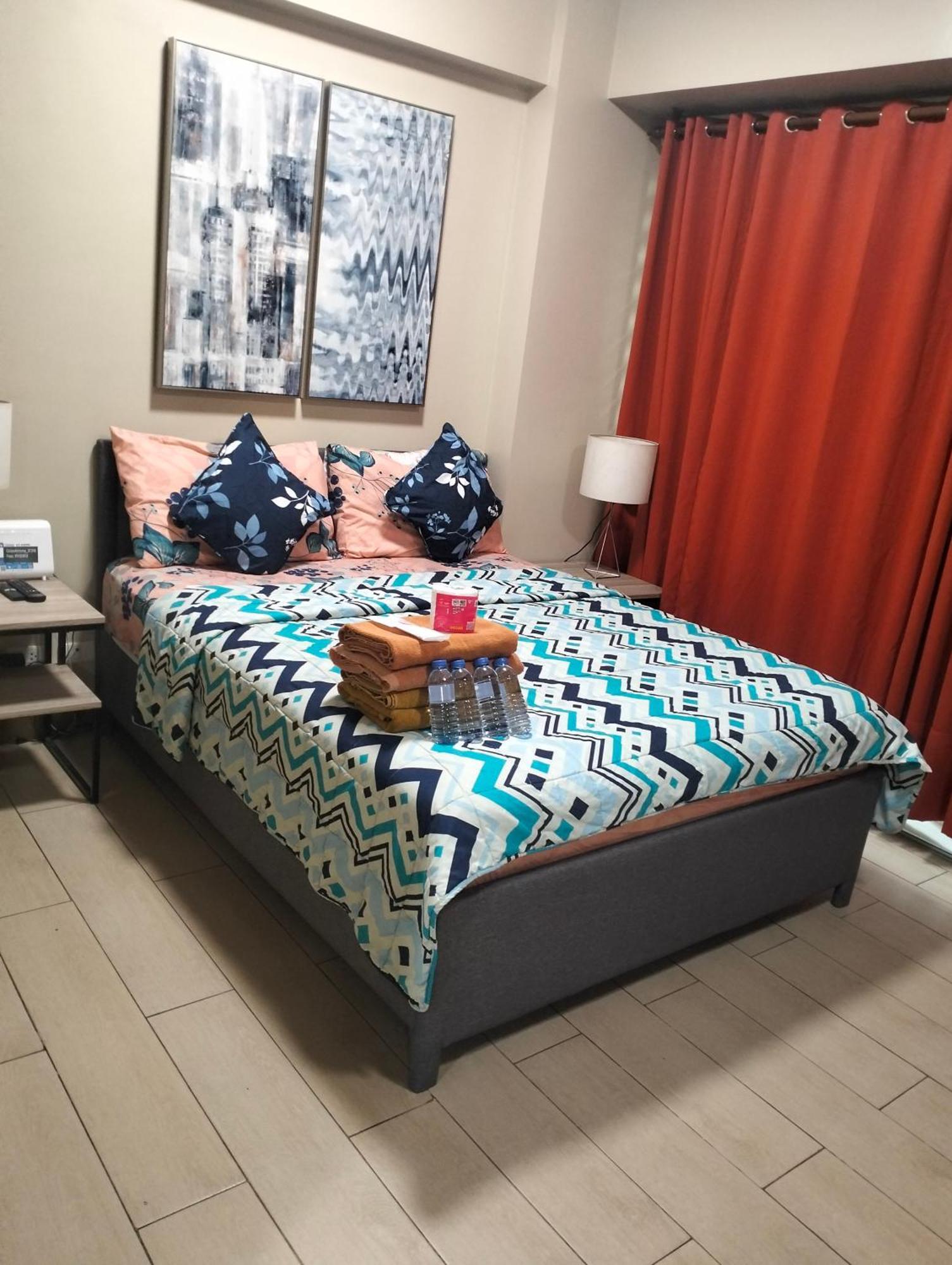 Nadzcondotel - At Two Palm Tree O Manila