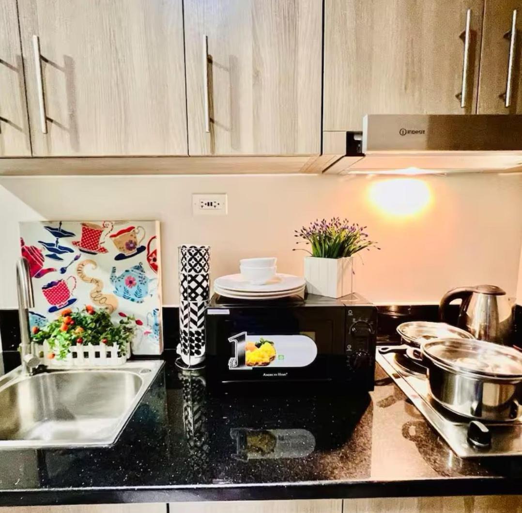Cozy In Mall Of - Aseana Pasay Apartment Manila