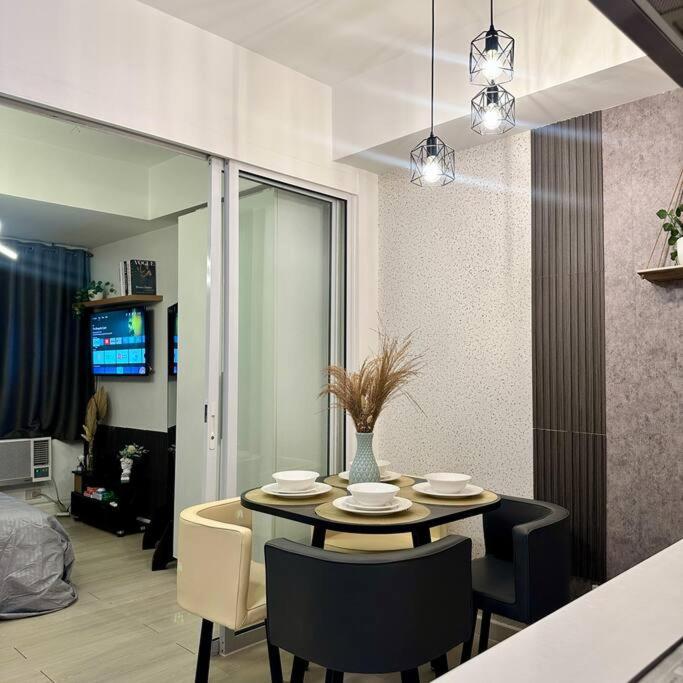 Apartment Gabila Staycation At Azure