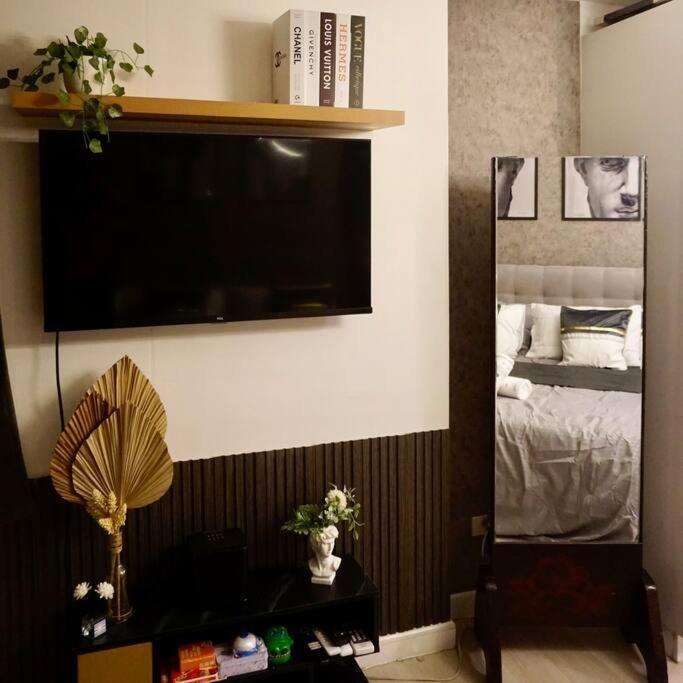 Gabila Staycation At Azure *
