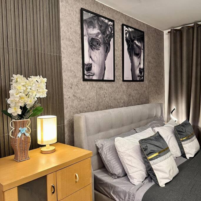 Gabila Staycation At Azure Apartment