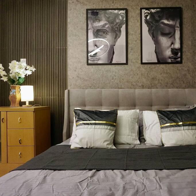 Gabila Staycation At Azure Apartment Manila