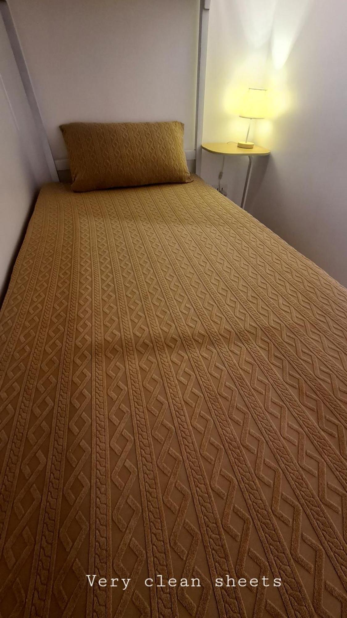 Tahanan - Victoria De Makati Apartment