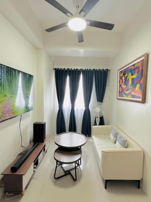 Serene 2br Unit In Vine Residences, Quezon * Manila