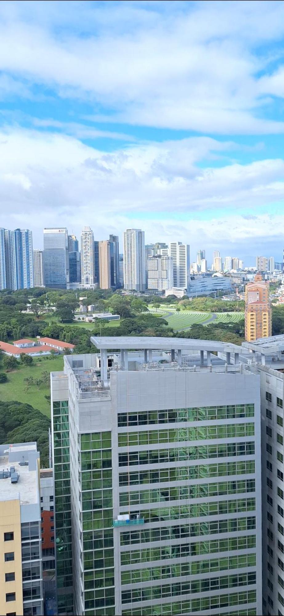 Apartment Luxury Bohemian Venice Canal Mall & Bgc Views Manila
