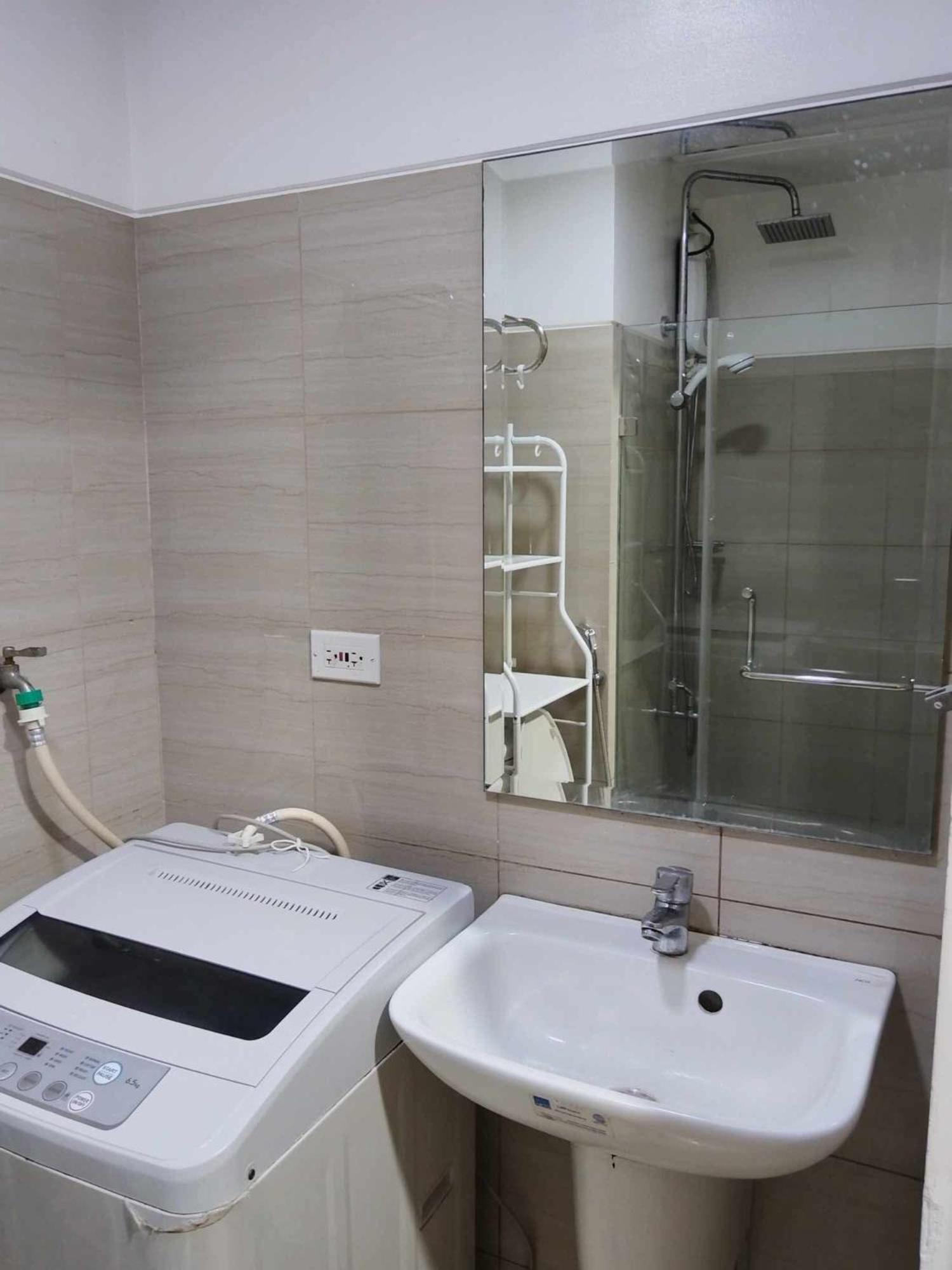 Shore Residences - 1 Bedroom With Balcony Apartment