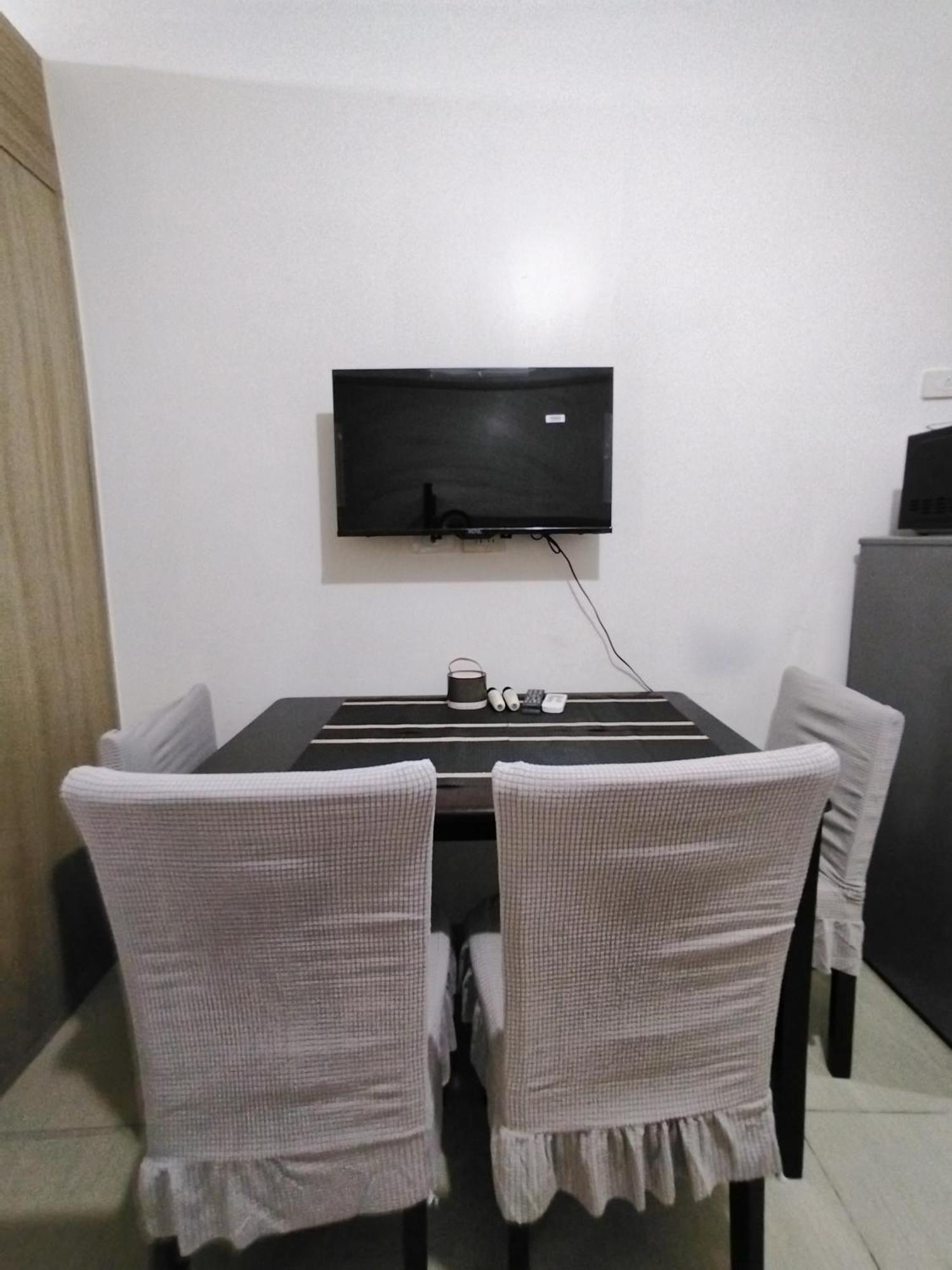 2 Bunk Bed At Shore Residences Near Moa Airport Worldtrade Center Picc
