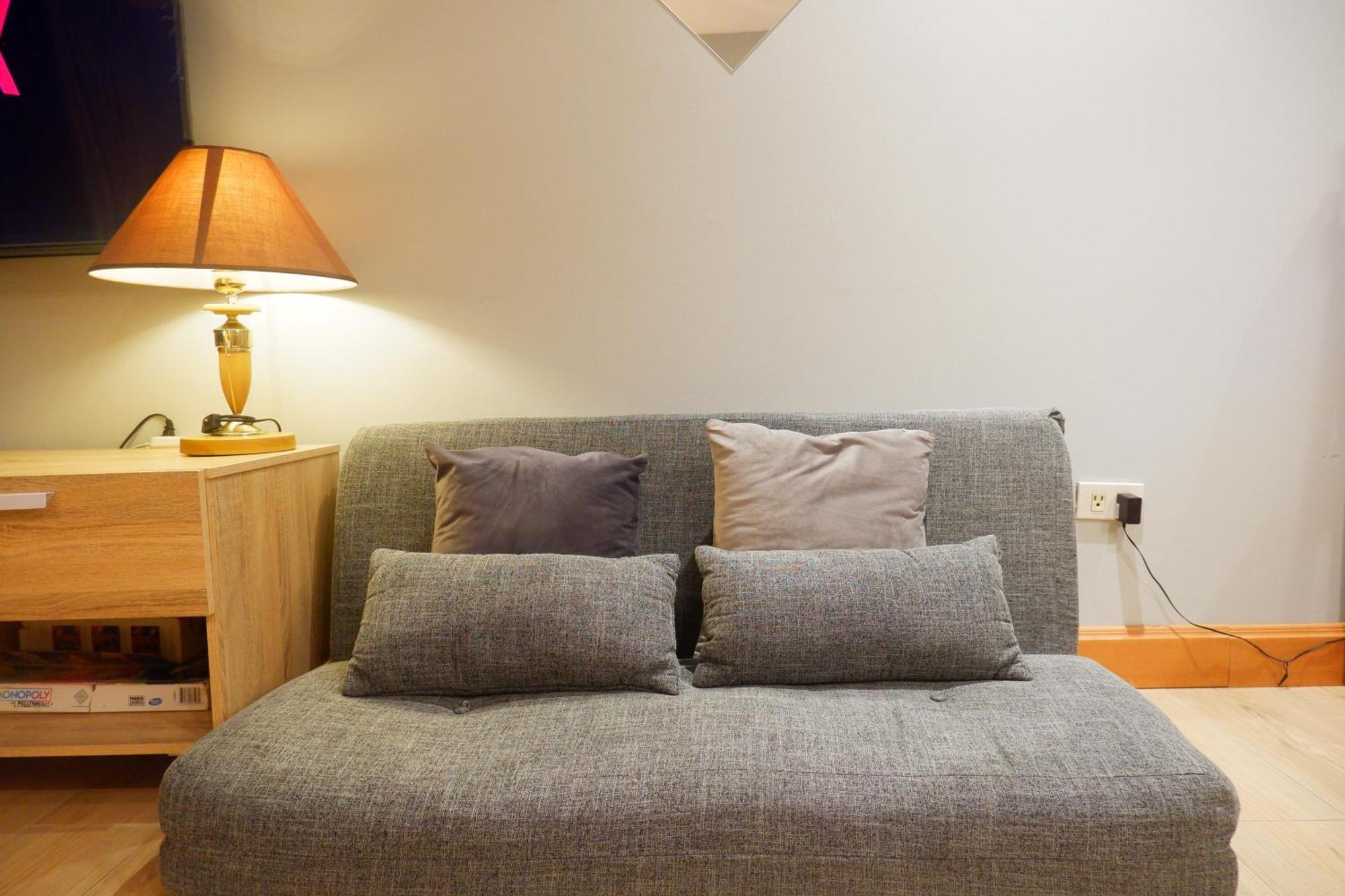 Apartment Quiet With Fast Wifi, Own Balcony, Pool And Gym *