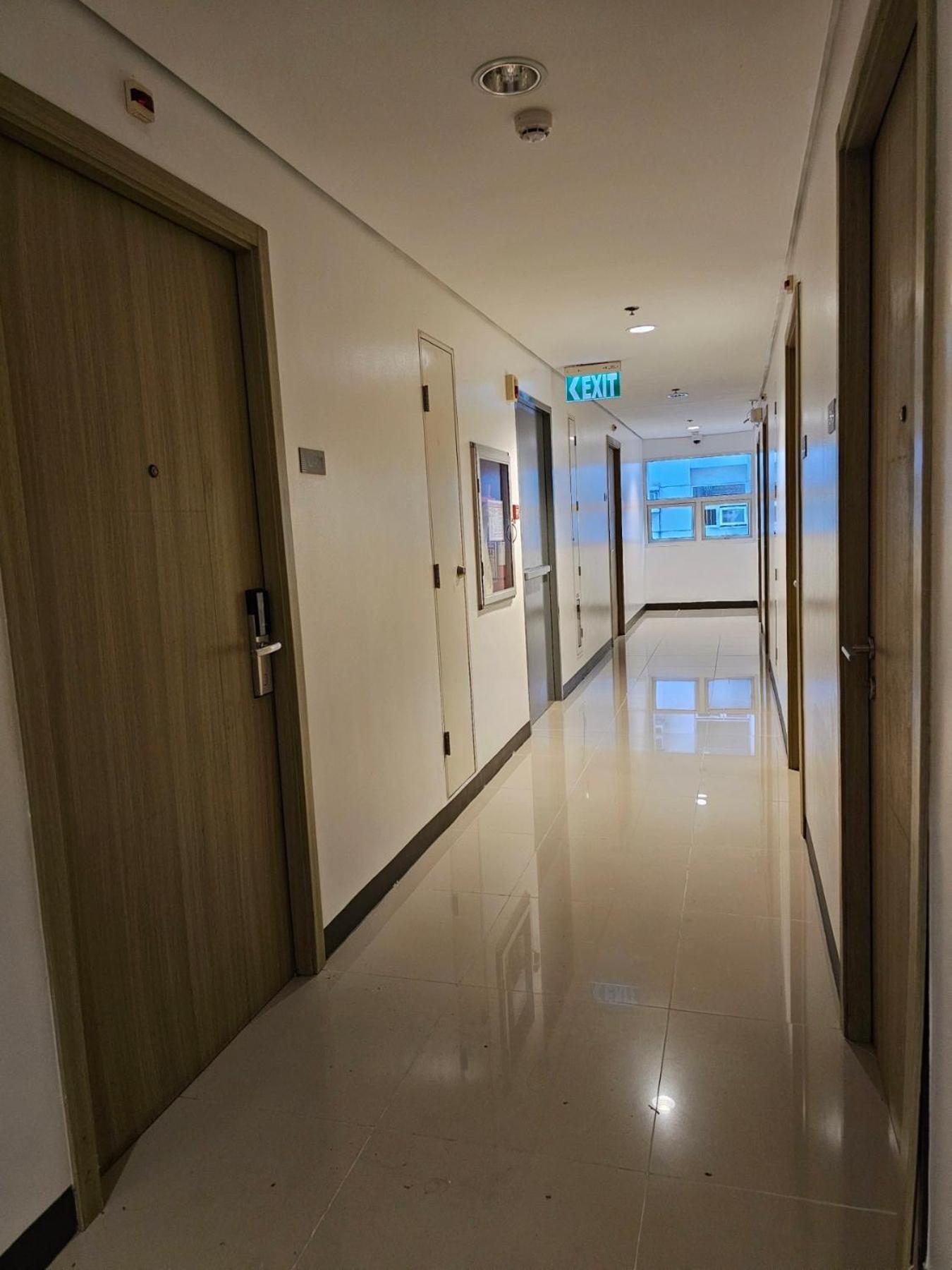 Mf Staycation - Shore Residences Manila