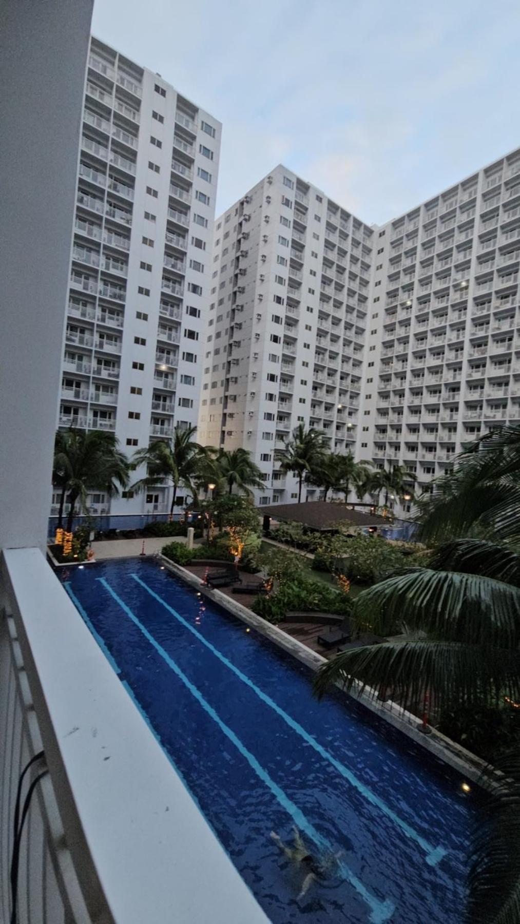 Mf Staycation - Shore Residences Manila