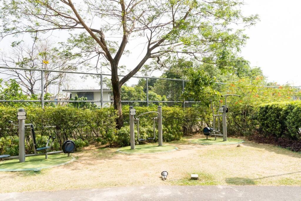 Selah Staycations Apartment Manila