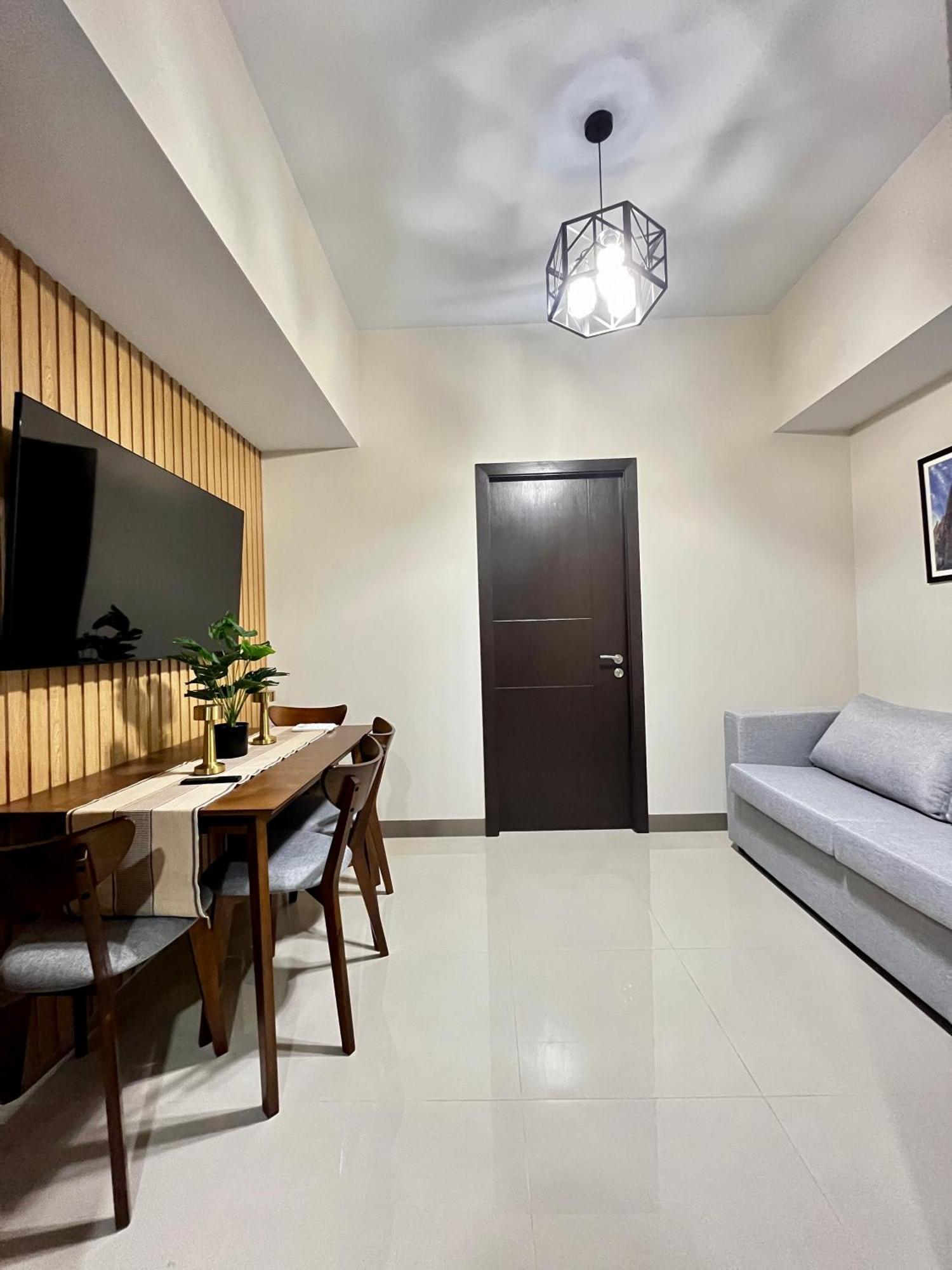 Aparthotel Park Mckinley West Bgc *