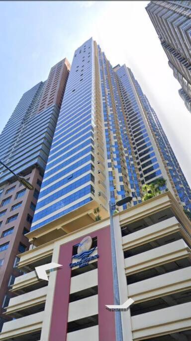 Us Embassy, Cozy Condo, Ermita, Roxas Blvd Apartment *