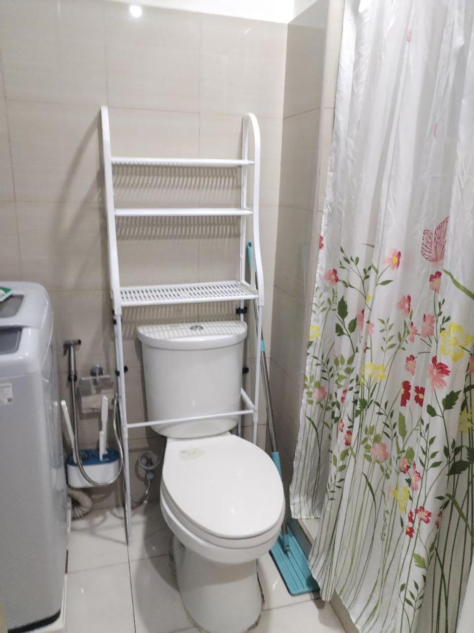 2 Beds With Balcony&wifi 4pax Shore 2 Moa Complex 735 Manila
