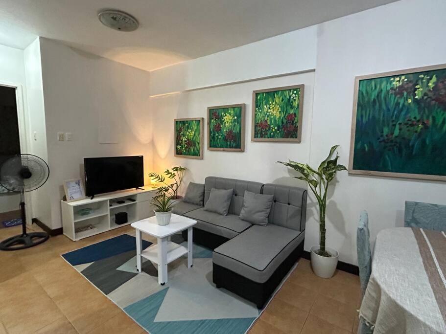 Acacia Estates' The Getaway Taguig - Diamond Apartment *