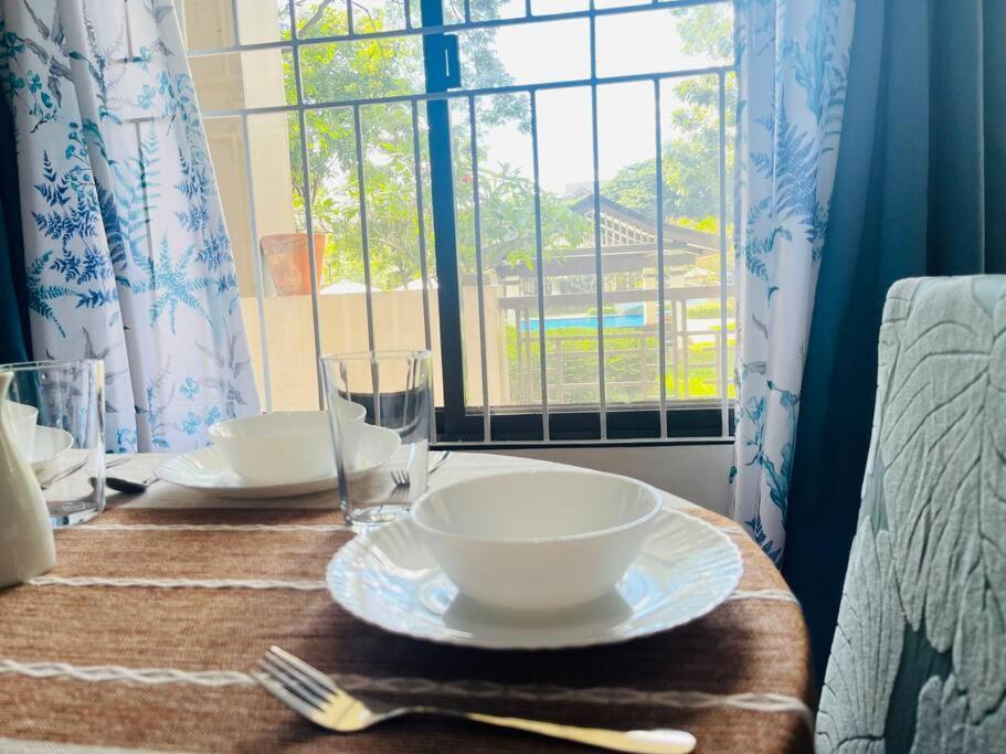 Acacia Estates' The Getaway Taguig - Diamond * Manila