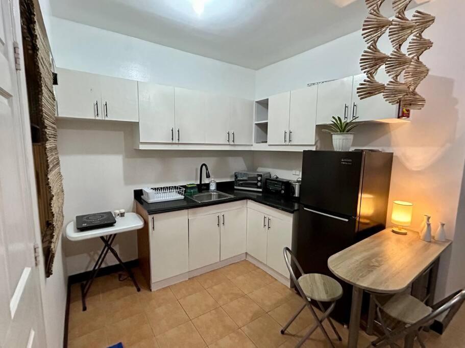 Acacia Estates' The Getaway Taguig - Diamond Apartment Manila