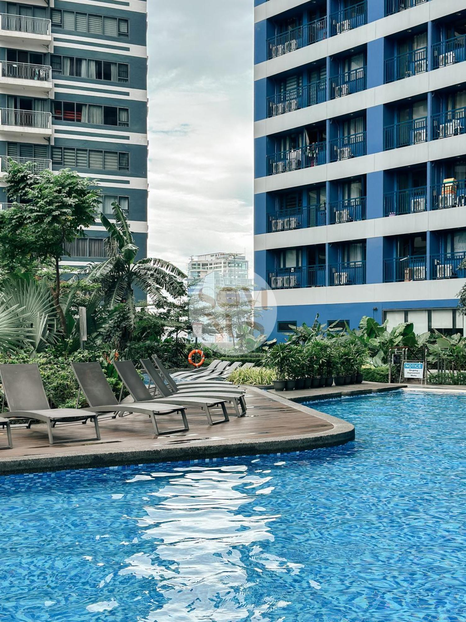 Somnus At Air Residences Apartment