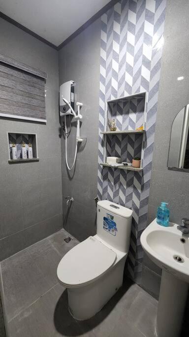 Apartment Spacious Near Evia Daang Hari Manila