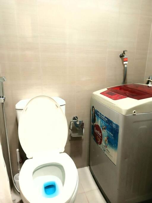 1 Bedroom With Balcony Near Moa Apartment