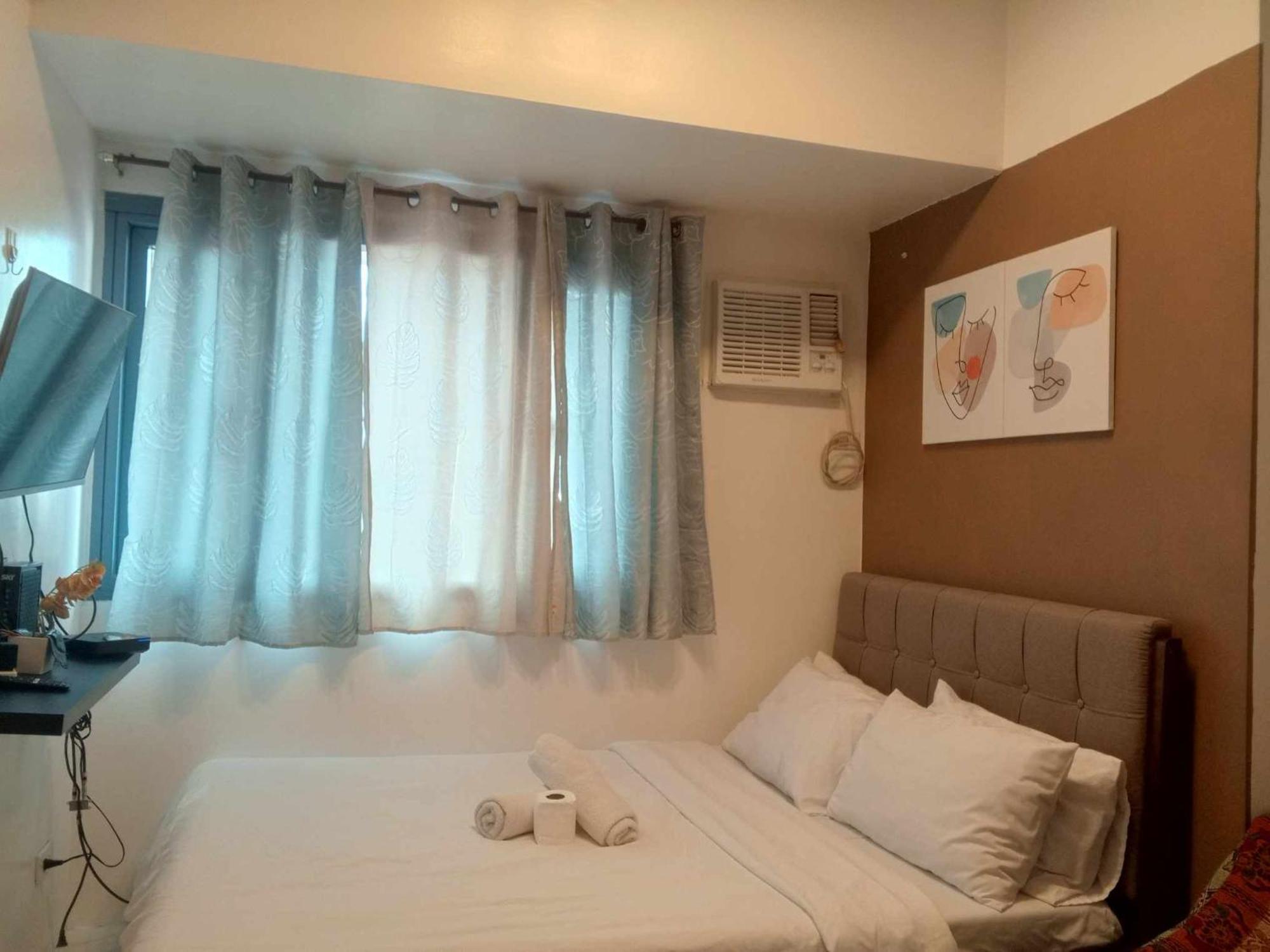Grand Riviera Condotel Near Slec * Manila