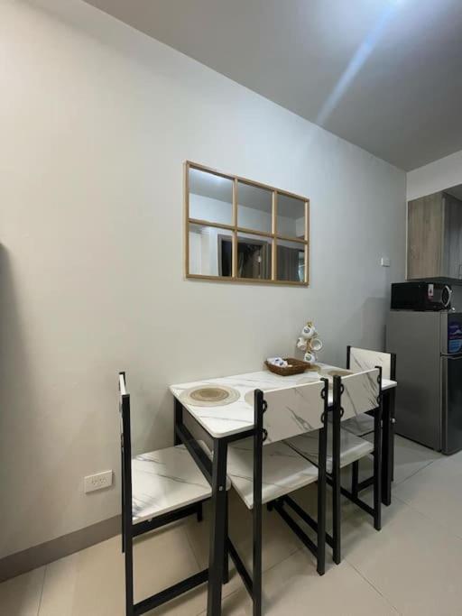 Julis S Residence- Moa Complex Pasay