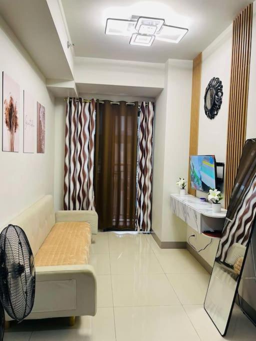 Apartment Julis S Residence- Moa Complex Pasay Manila