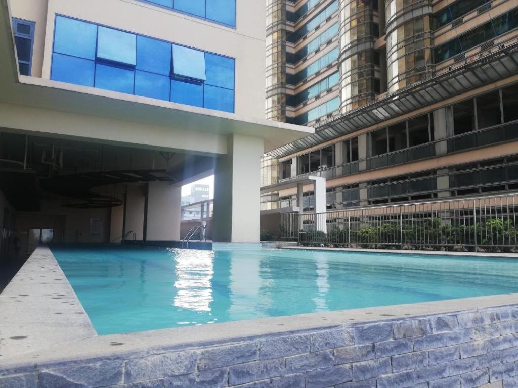 Grand Riviera Condotel Near Slec Manila