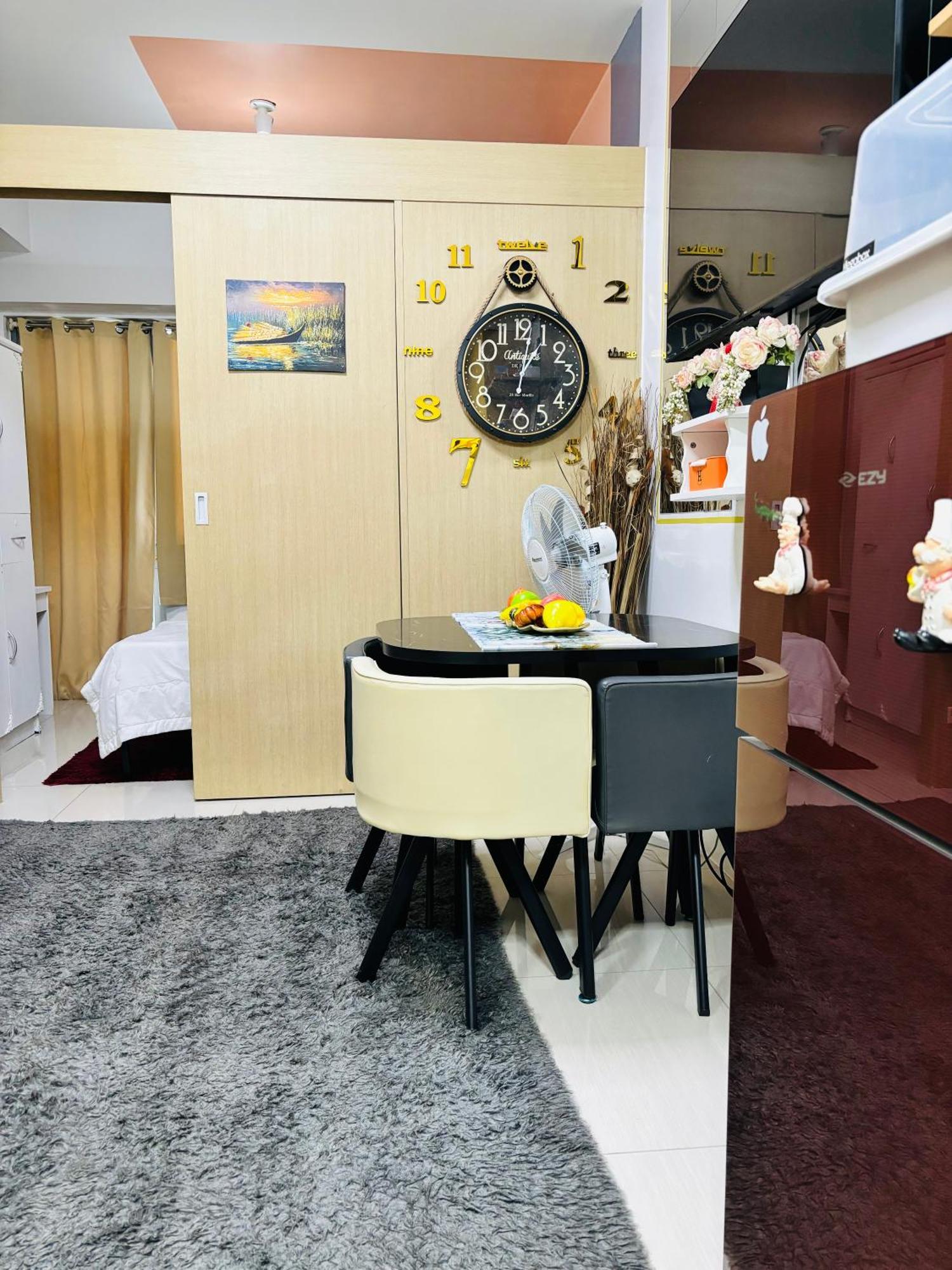 Myrvin At Grass Residences, Qc Apartment Manila