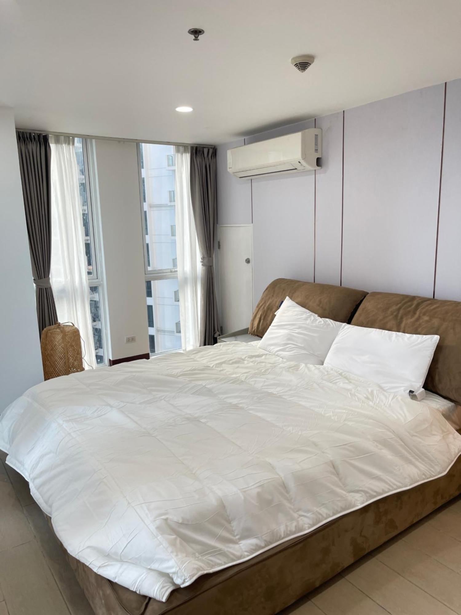 Venetian Haven Bgc Venice Grand Canal Ment, 4 Bedrooms, For 10 Guests * Manila