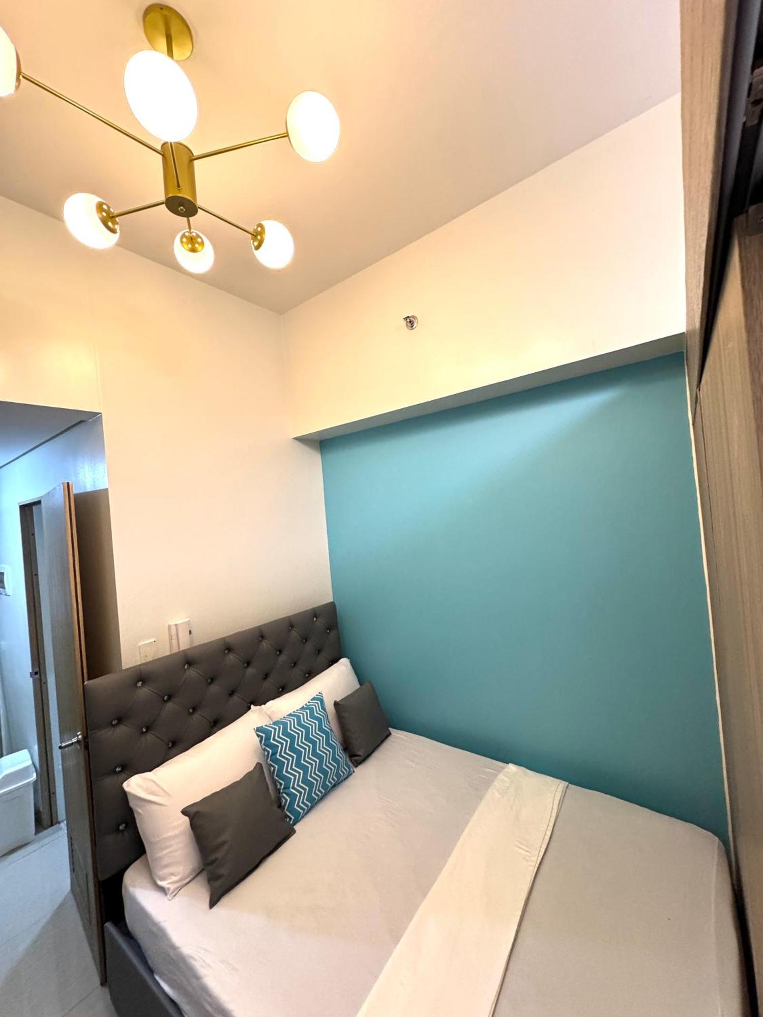 Shore 2 Residences Moa By Prime * Manila