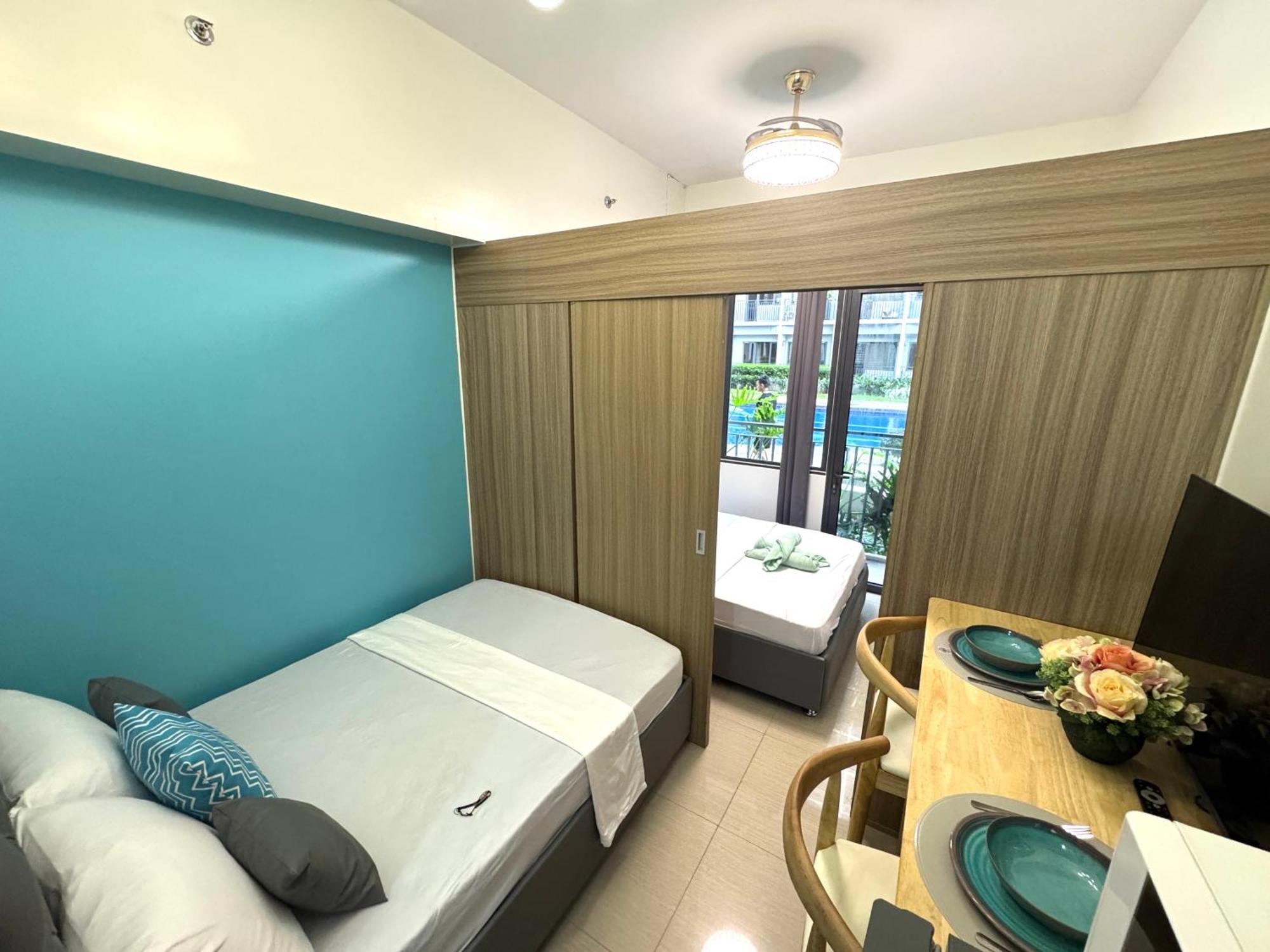 Shore 2 Residences Moa By Prime * Manila