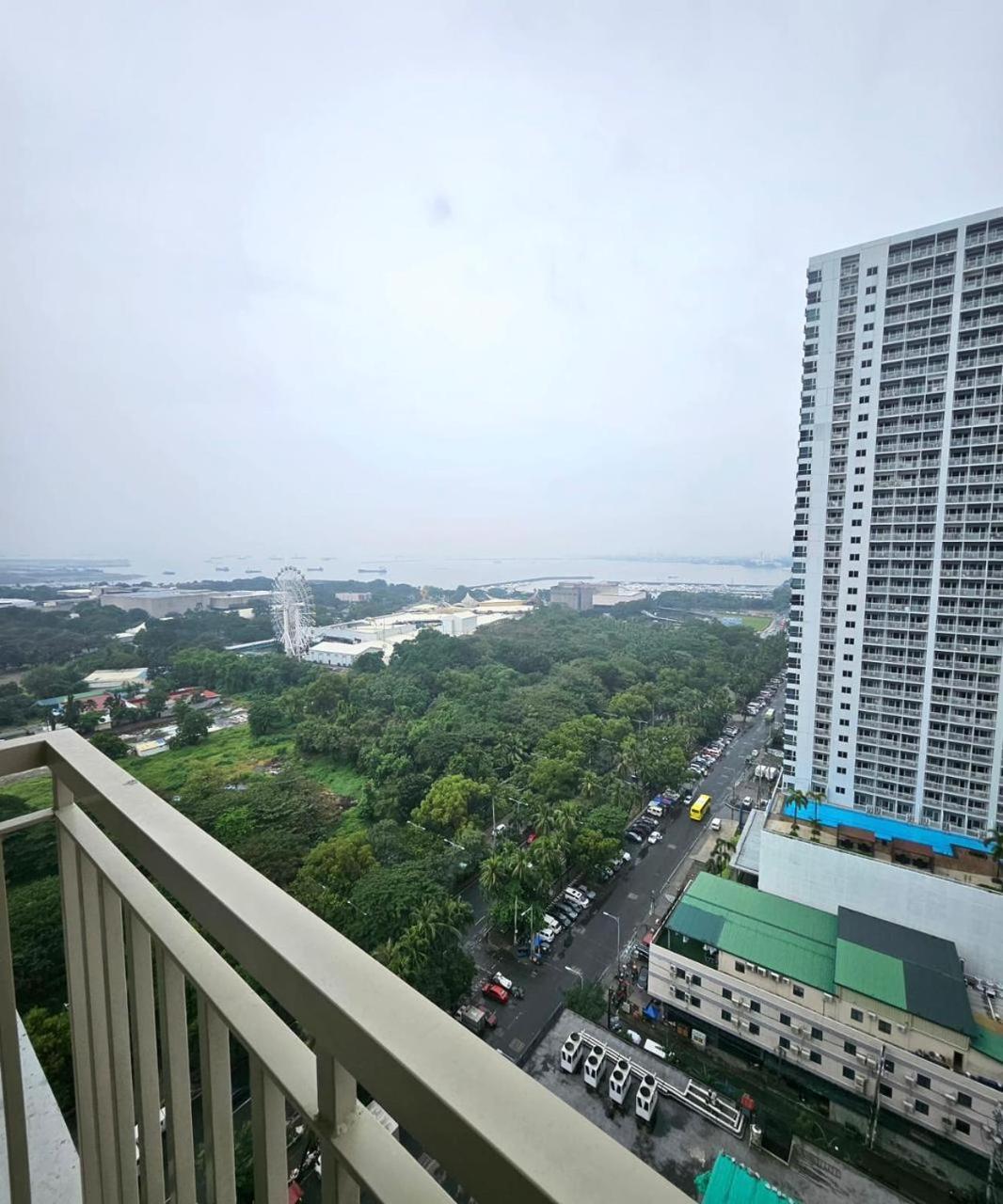 Coast Residences - 1 Bedroom With Balcony Near Picc, Wtc, Star & Moa *