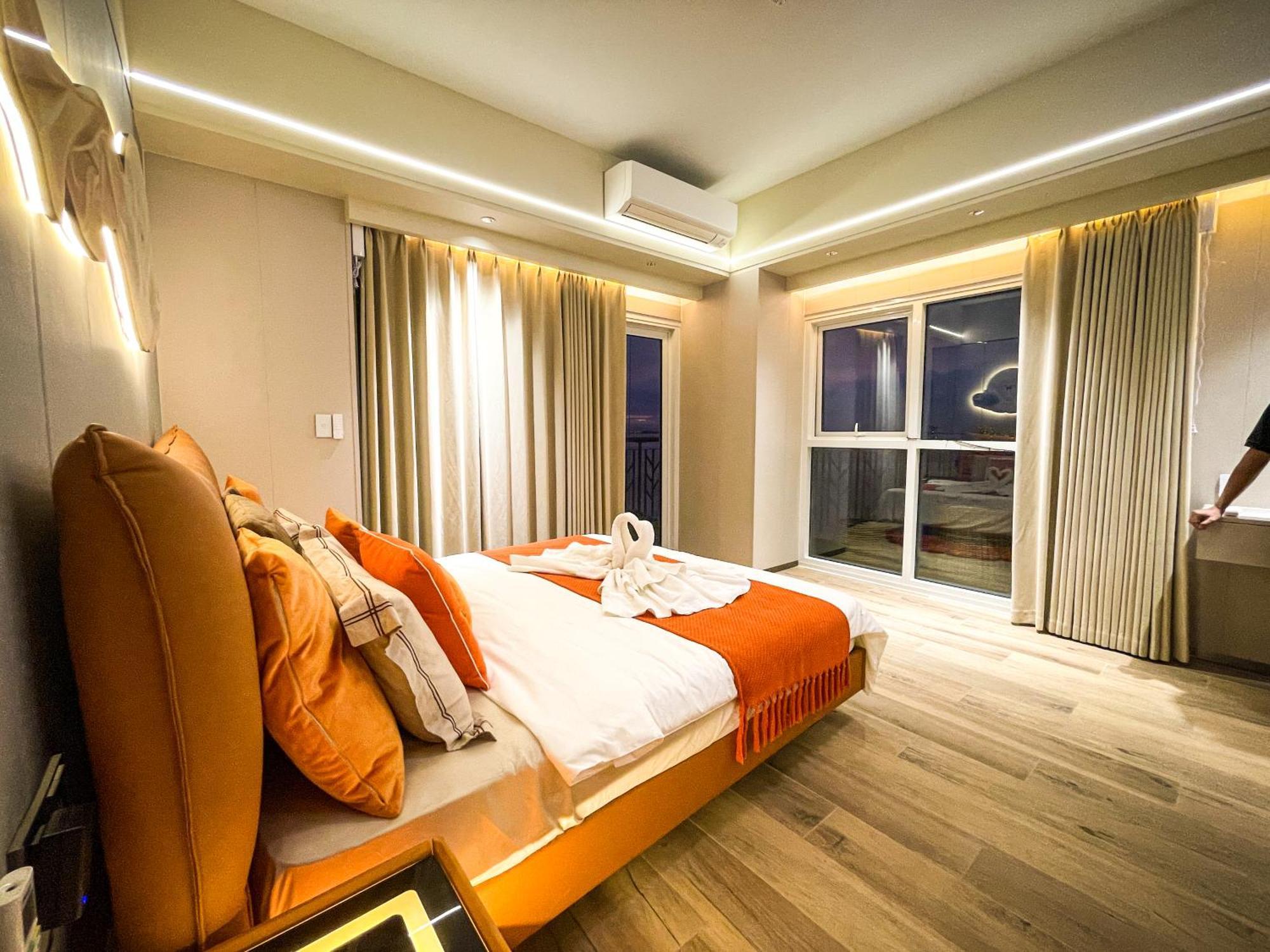 Apartment Modern Luxury 4br Bay Beside Okada *