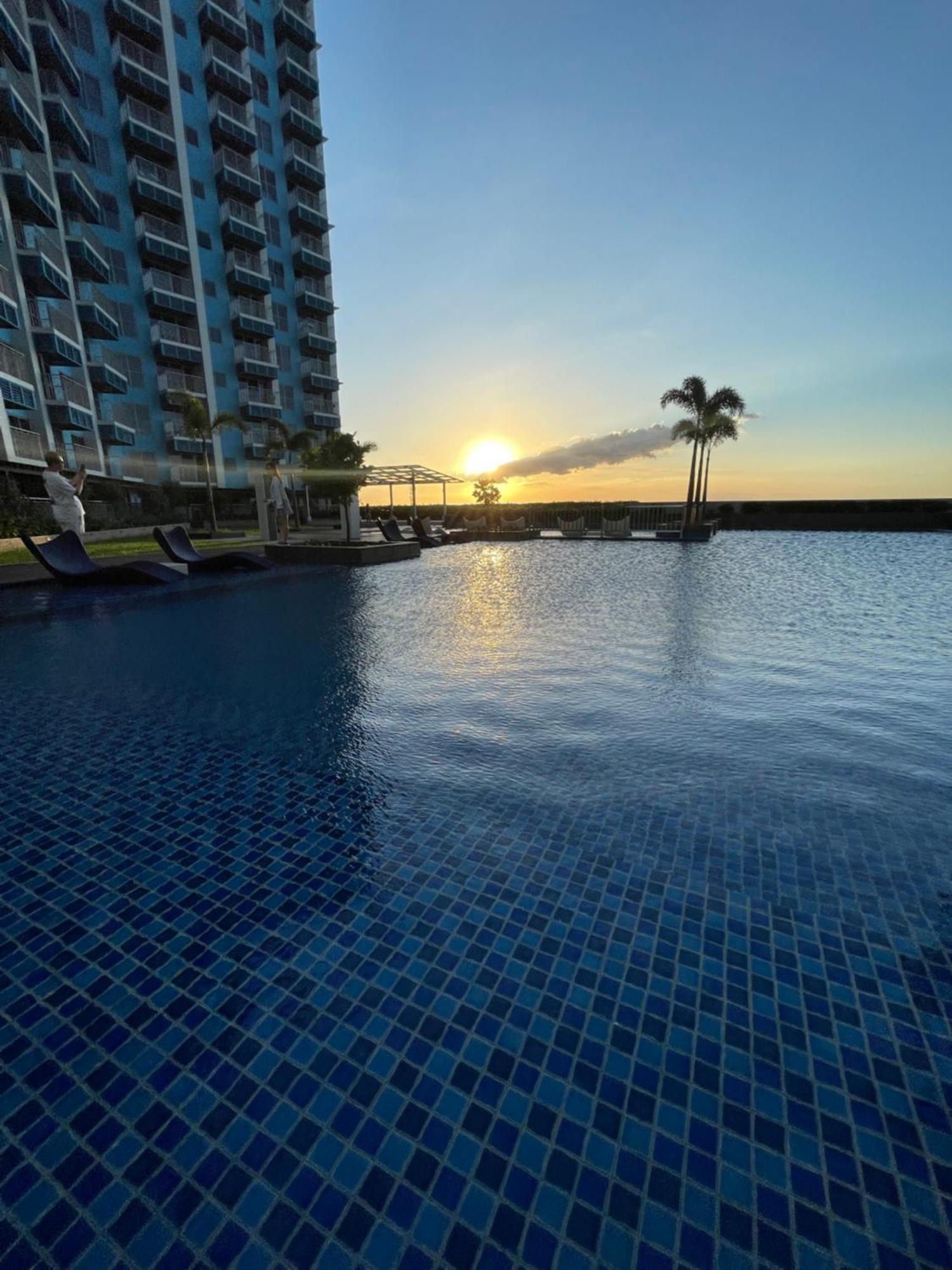 Modern Luxury 4br Bay Beside Okada Apartment *