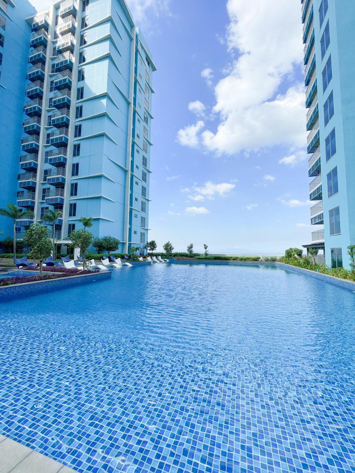 Modern Luxury 4br Bay Beside Okada Apartment
