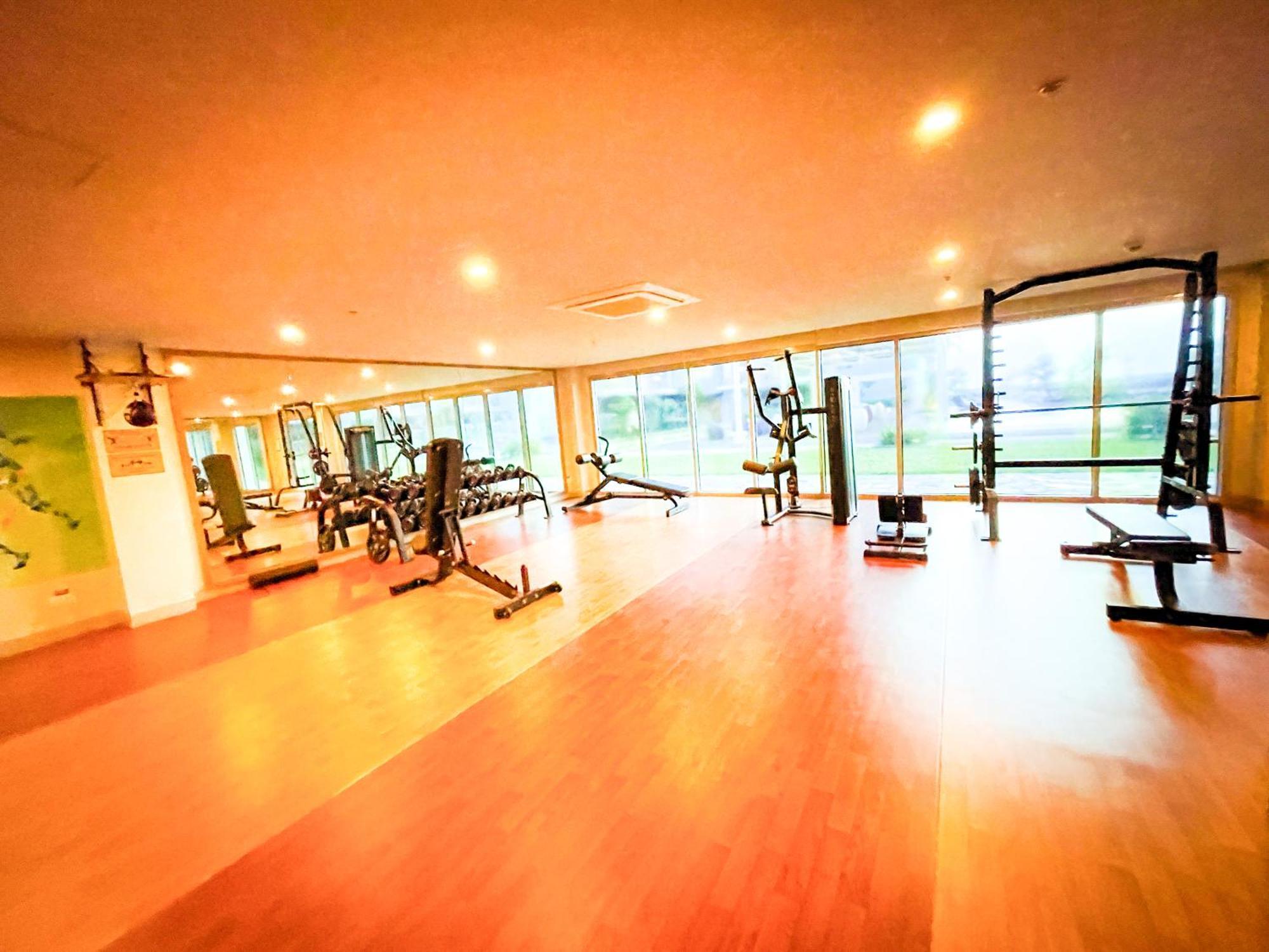 Modern Luxury 4br Bay Beside Okada Manila