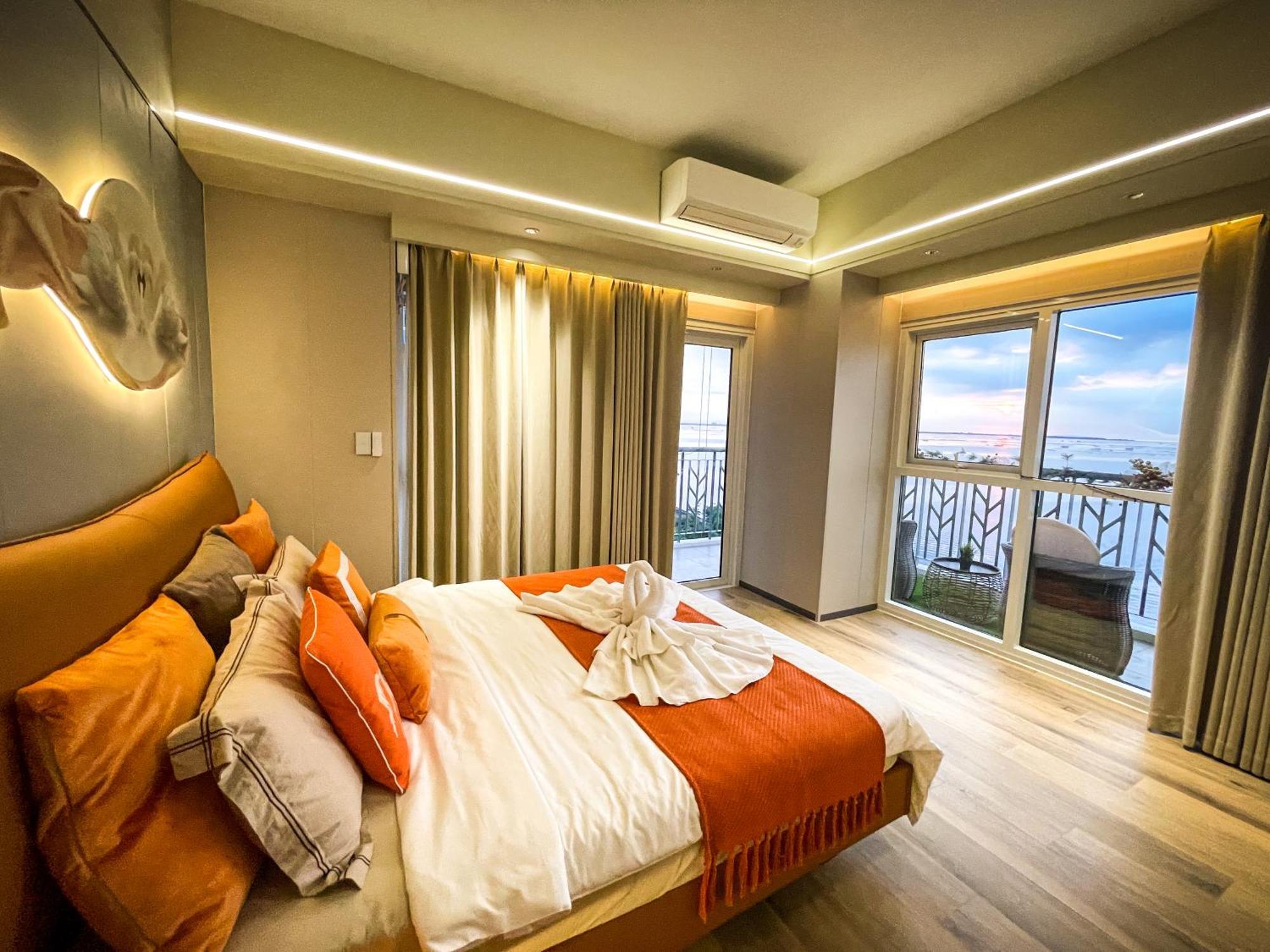 Modern Luxury 4br Bay Beside Okada Apartment *