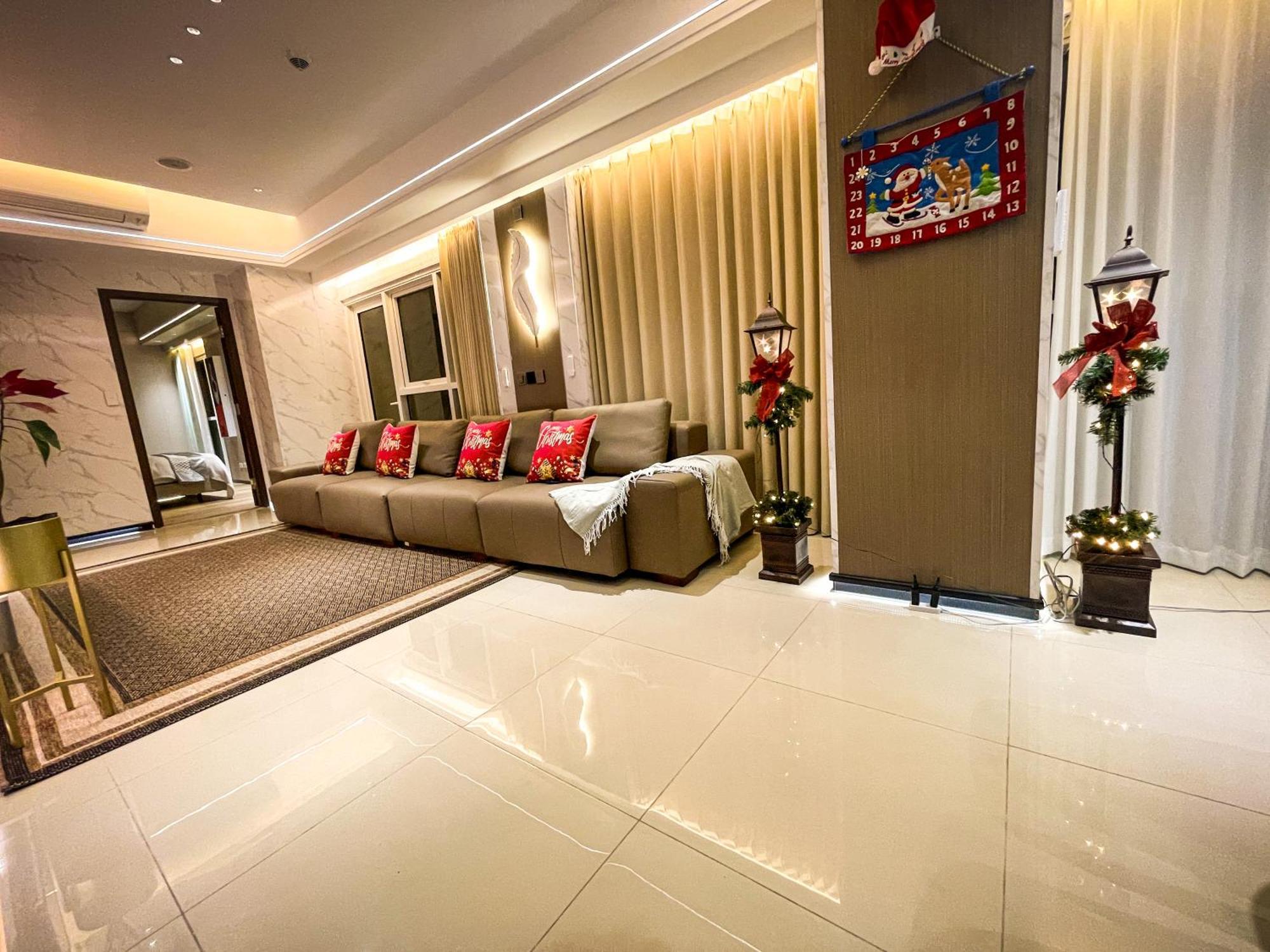 Modern Luxury 4br Bay Beside Okada Apartment