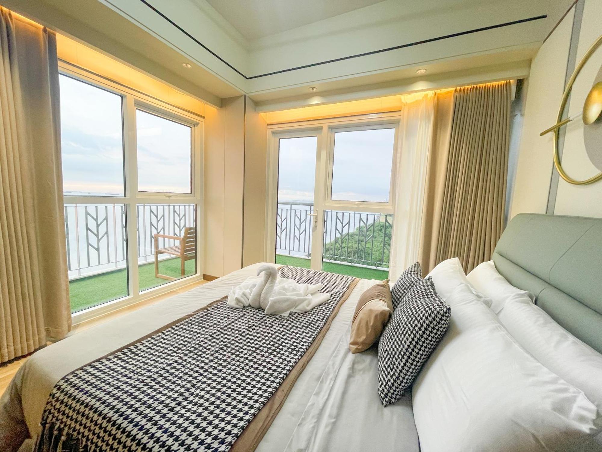 Modern Luxury 4br Bay Beside Okada Apartment *