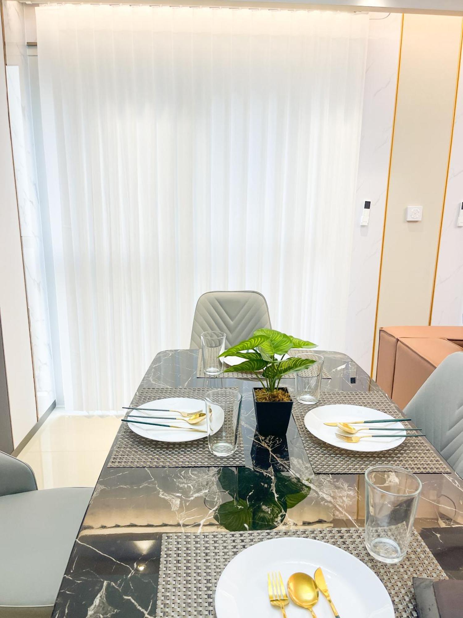 Apartment Modern Luxury 4br Bay Beside Okada Manila