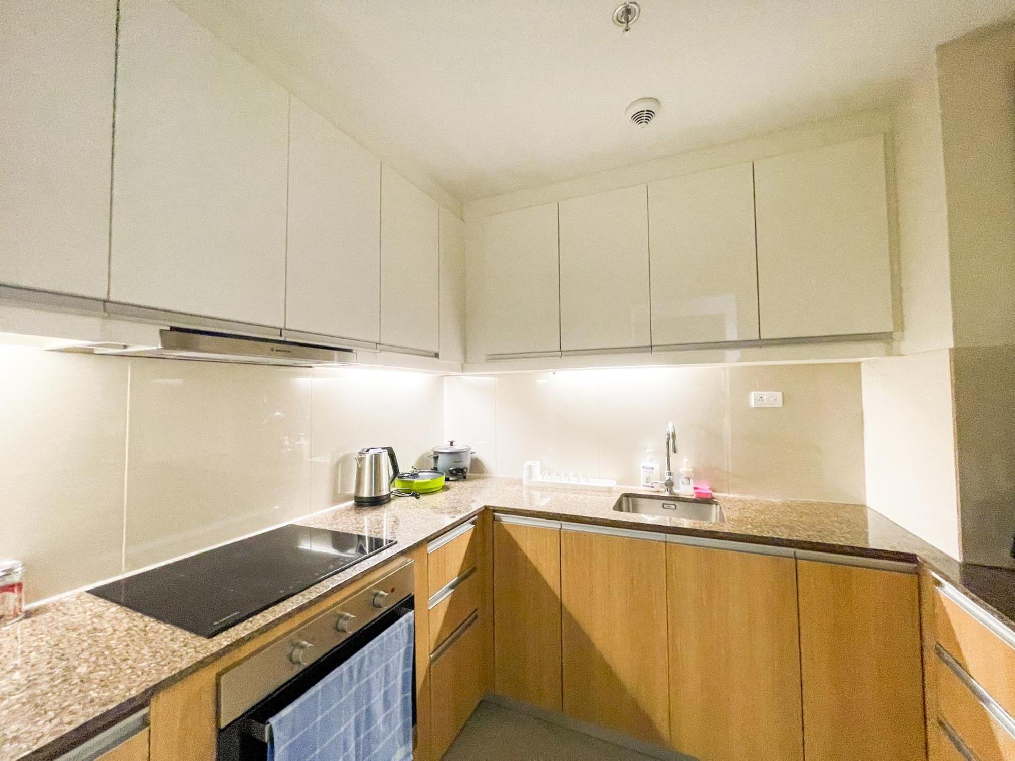 Modern Luxury 4br Bay Beside Okada Manila