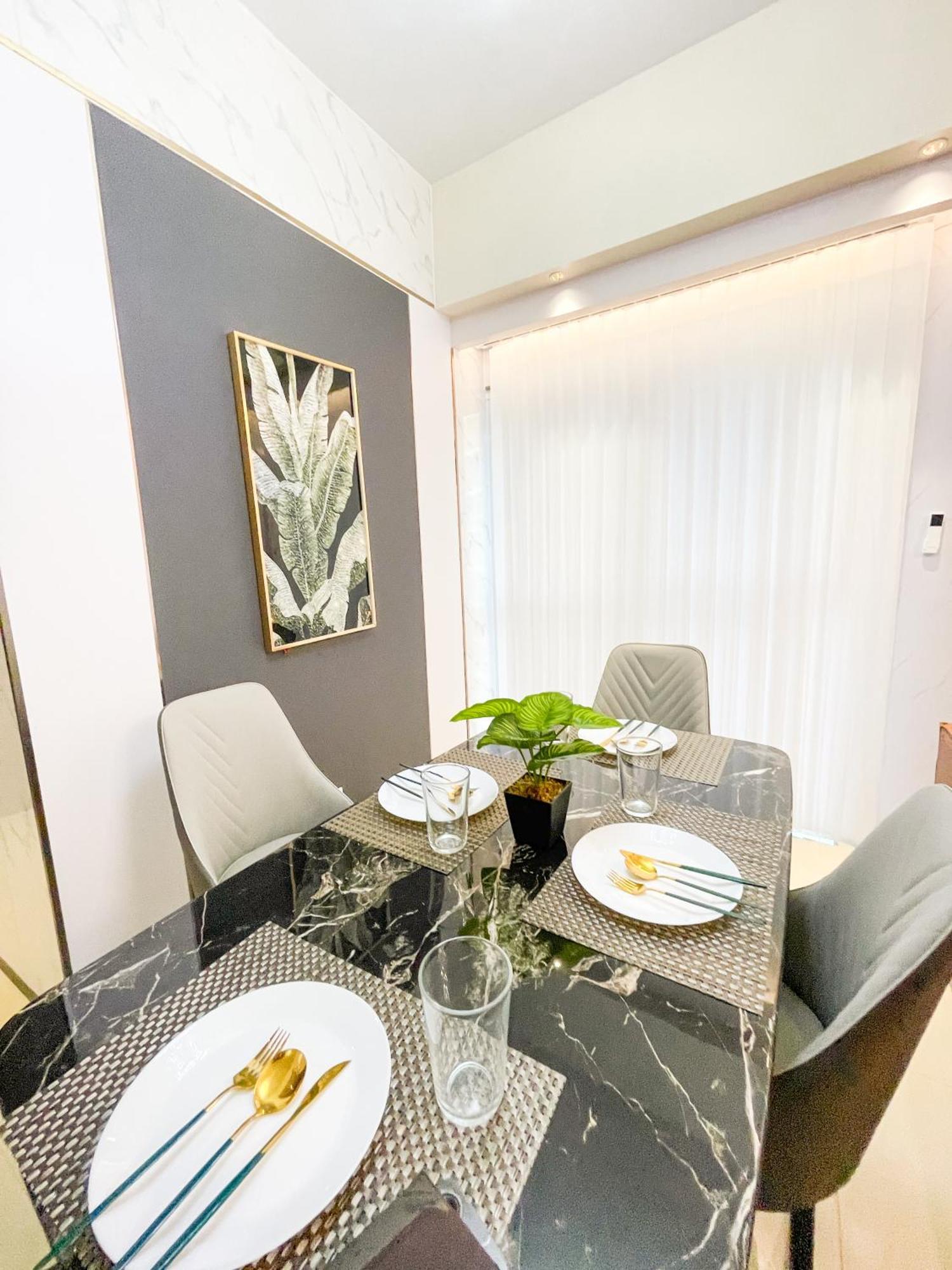 Modern Luxury 4br Bay Beside Okada Apartment *