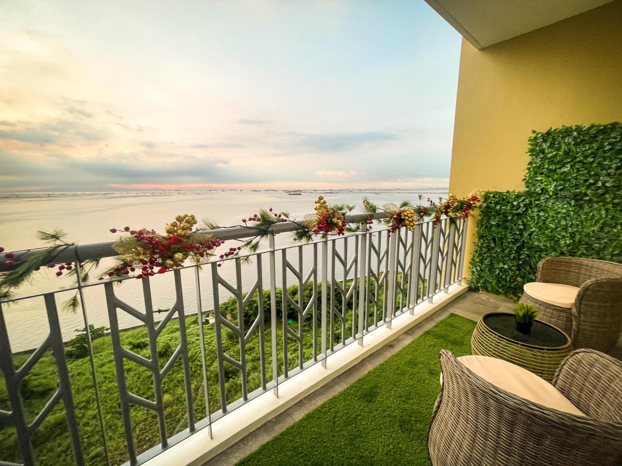 Apartment Modern Luxury 4br Bay Beside Okada Manila