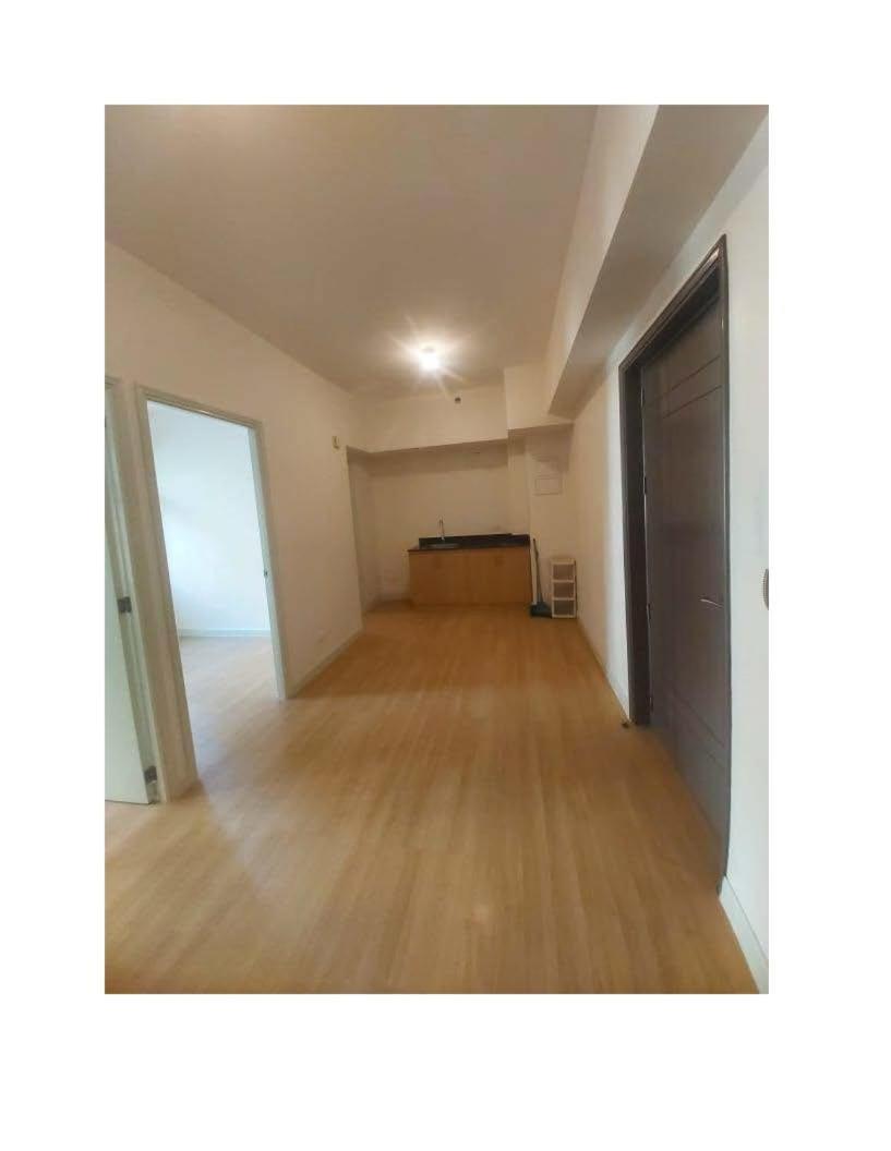 Mandarin Tower Peninsula Garden Midtown Homes * Manila