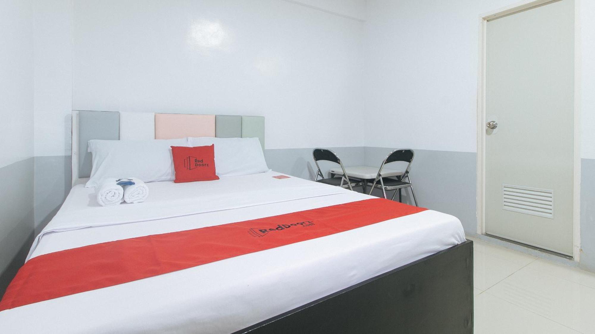 Aparthotel Reddoorz At Walk Apartelle Antipolo