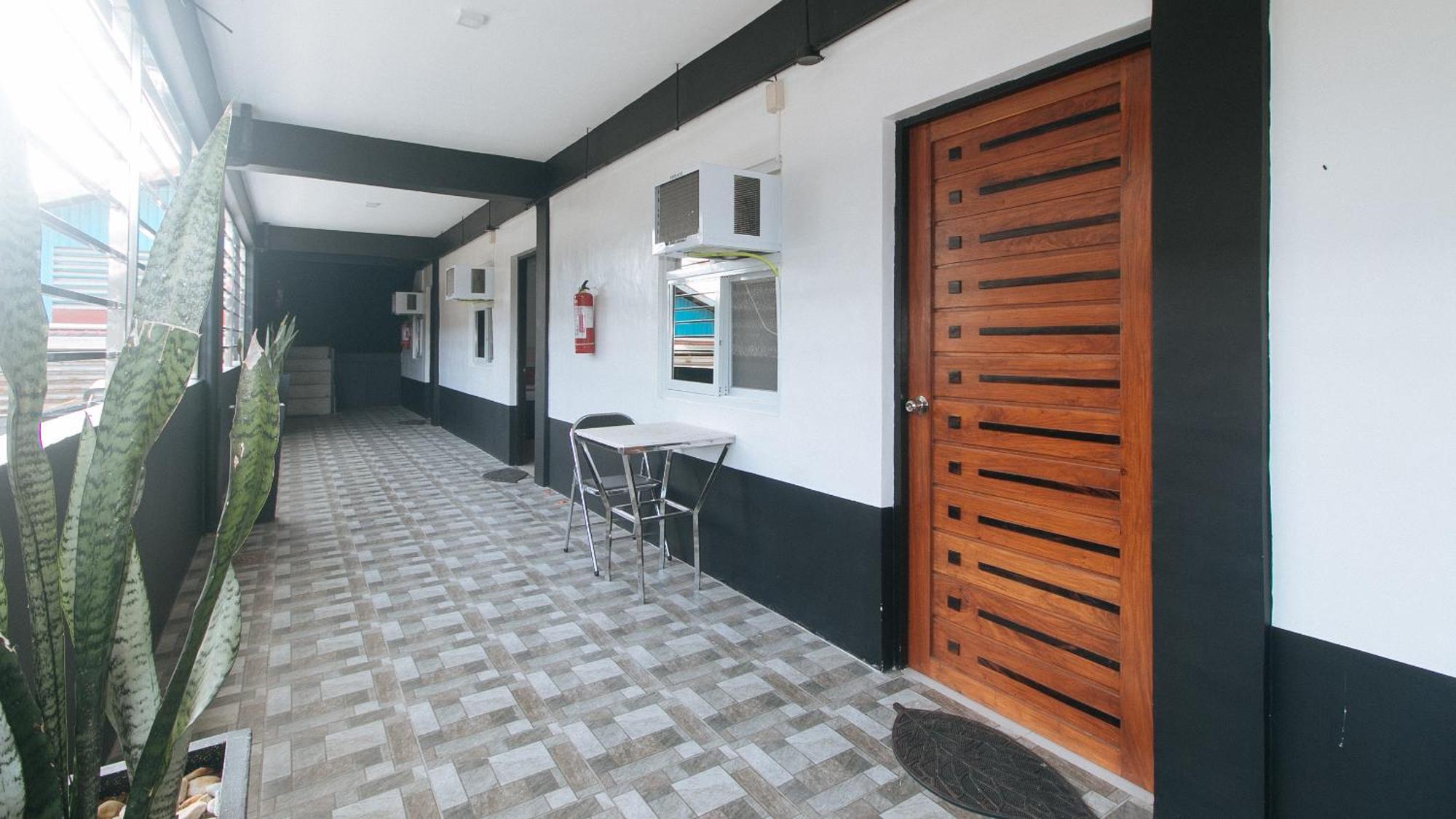 Aparthotel Reddoorz At Walk Apartelle Antipolo Manila